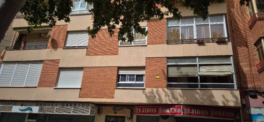 Vista exterior de Apartament en venda en  Albacete Capital amb Calefacció i Balcó