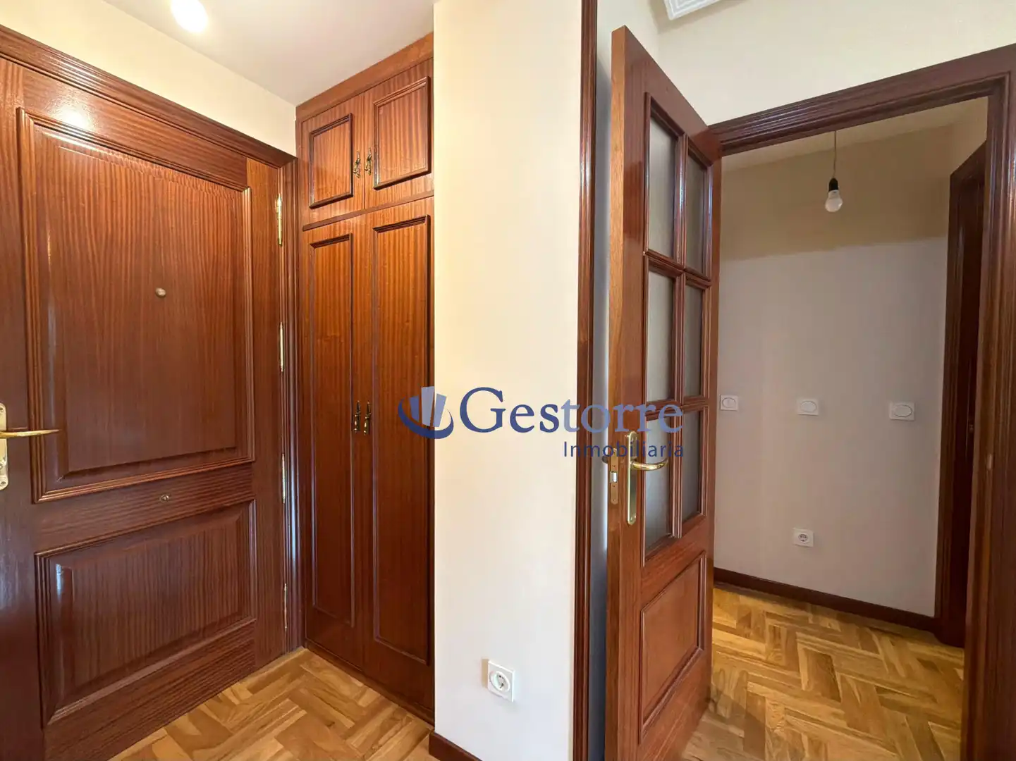 Flat for rent in Oviedo   with Heating and Parquet flooring