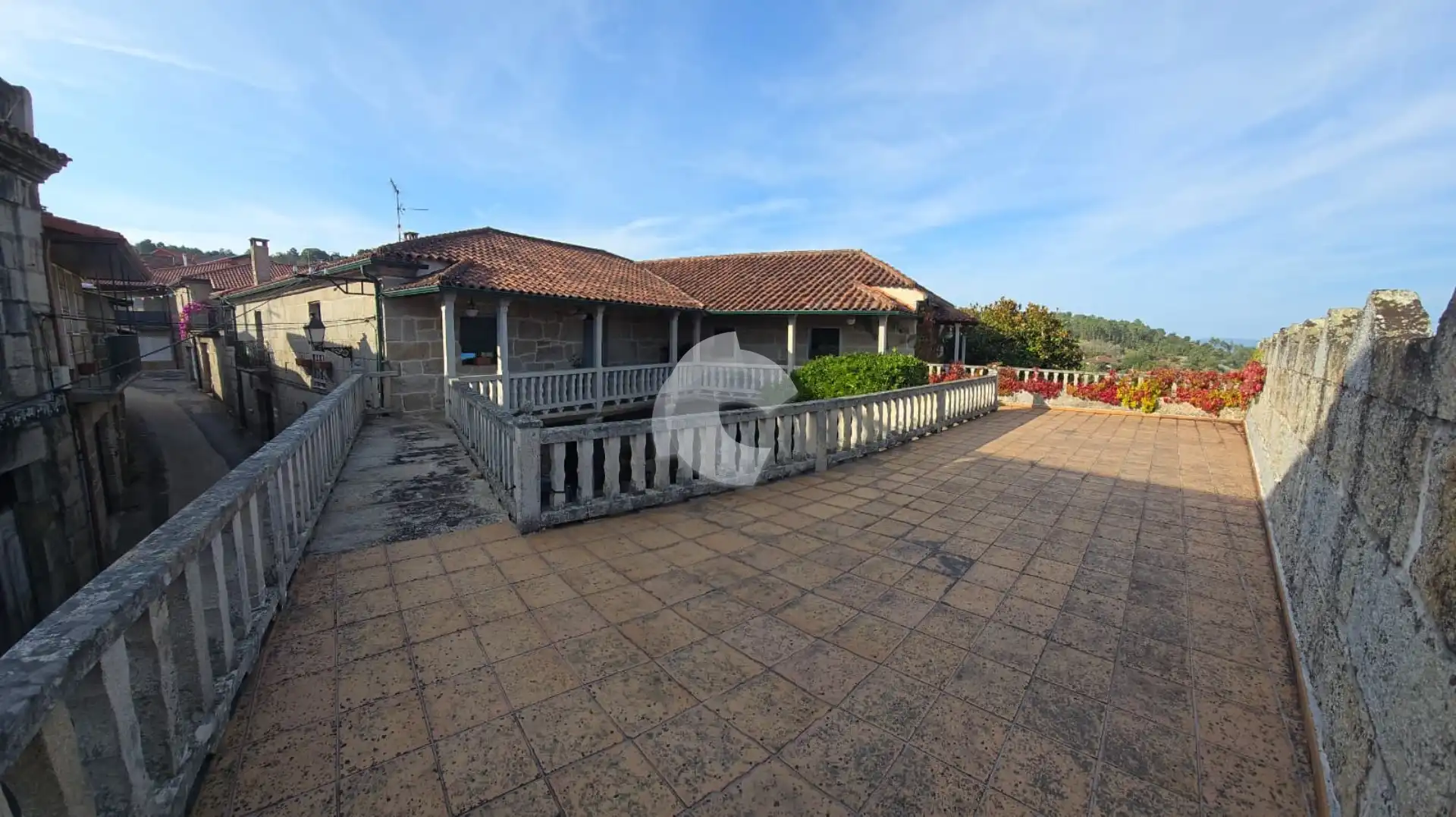 Terrace of Houses for sale in Toén  with Heating, Private garden and Terrace