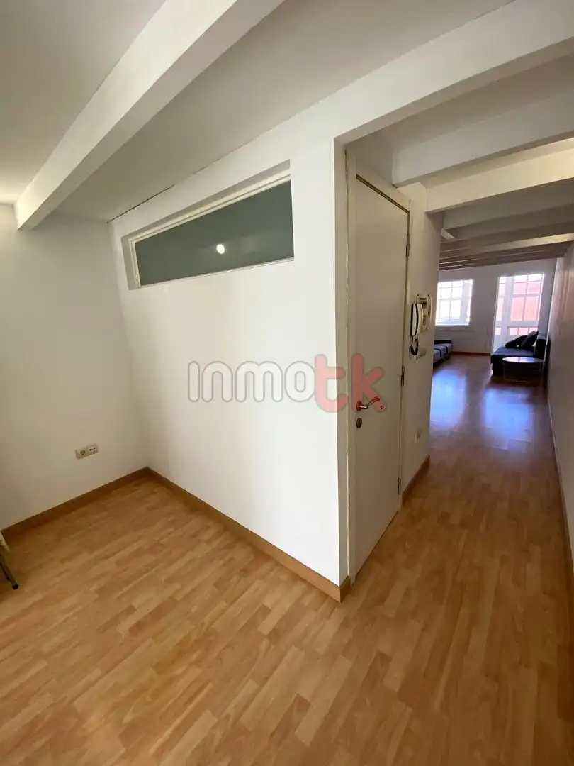 Piso en venta en A Coruña Capital  con Calefacción