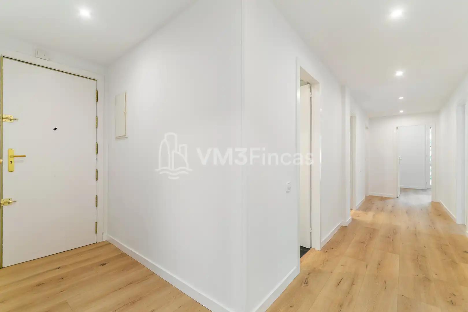 Wohnung zur Miete in Barcelona mit Klimaanlage, Heizung und Parkett
