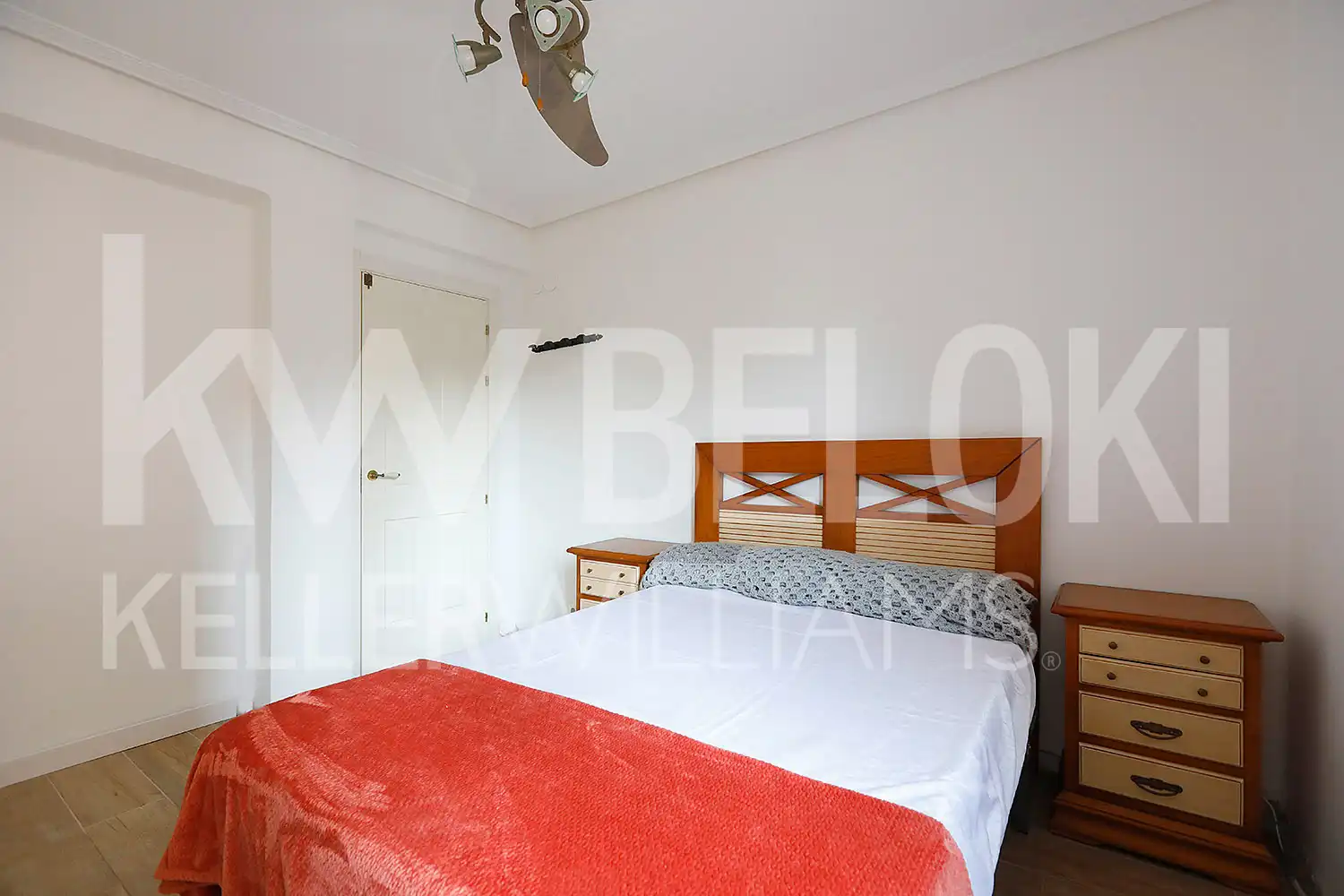 Habitación de Piso en venta en Irun  con Calefacción, Trastero y Balcón