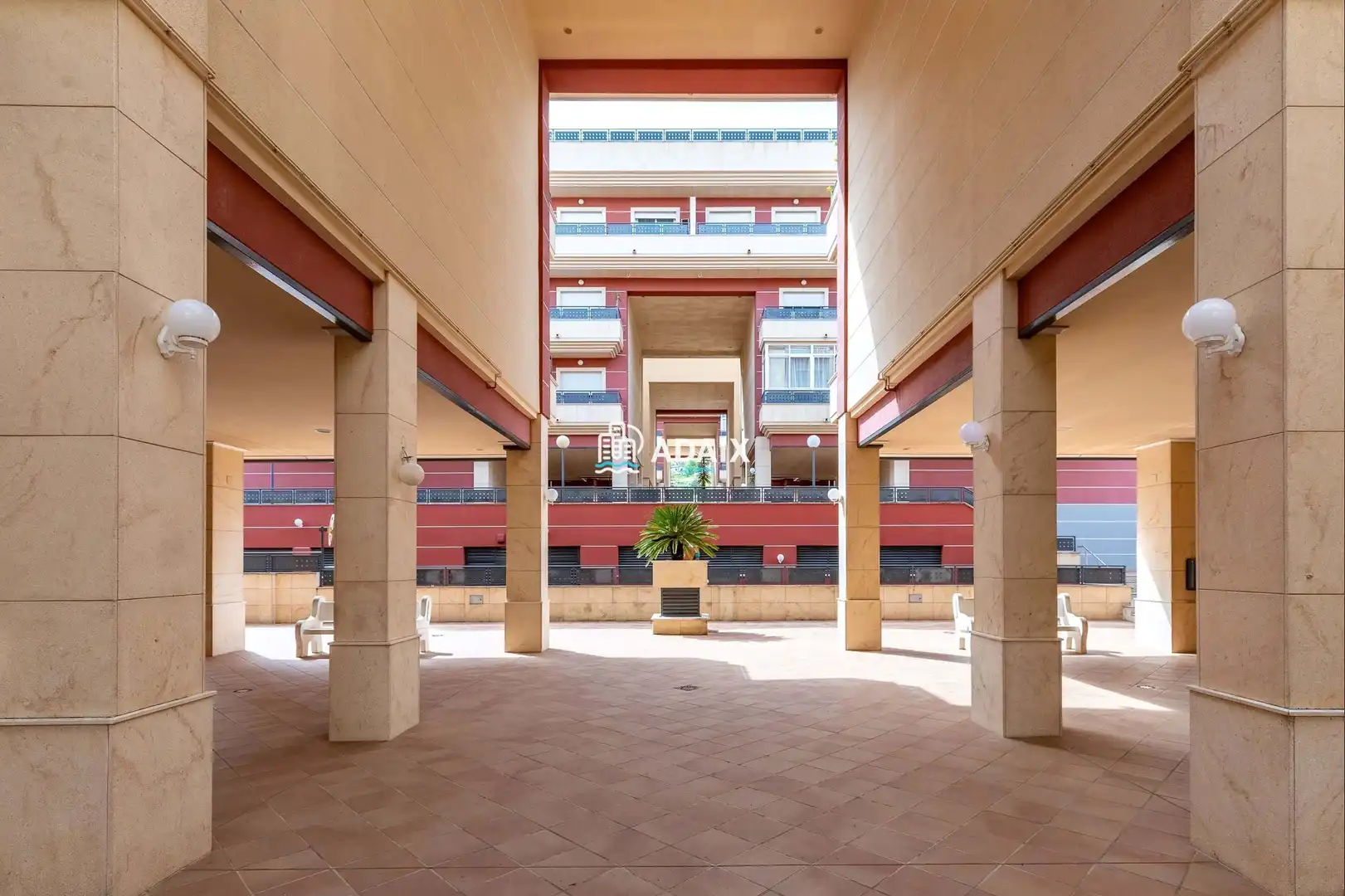 Vista exterior de Piso en venta en Cáceres con Aire acondicionado, Calefacción y Terraza