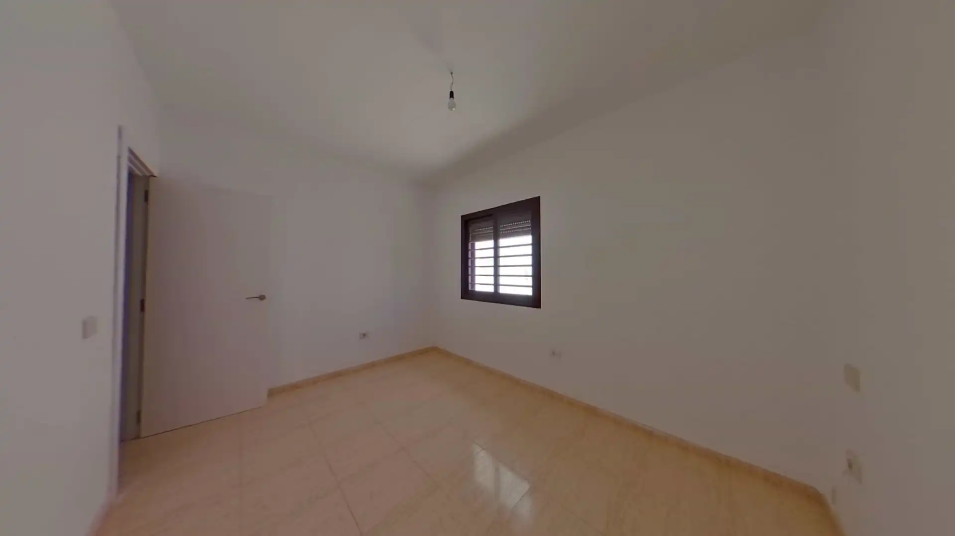 Casa adosada en venta en C/ Aires de Lima, Argana Alta - Maneje