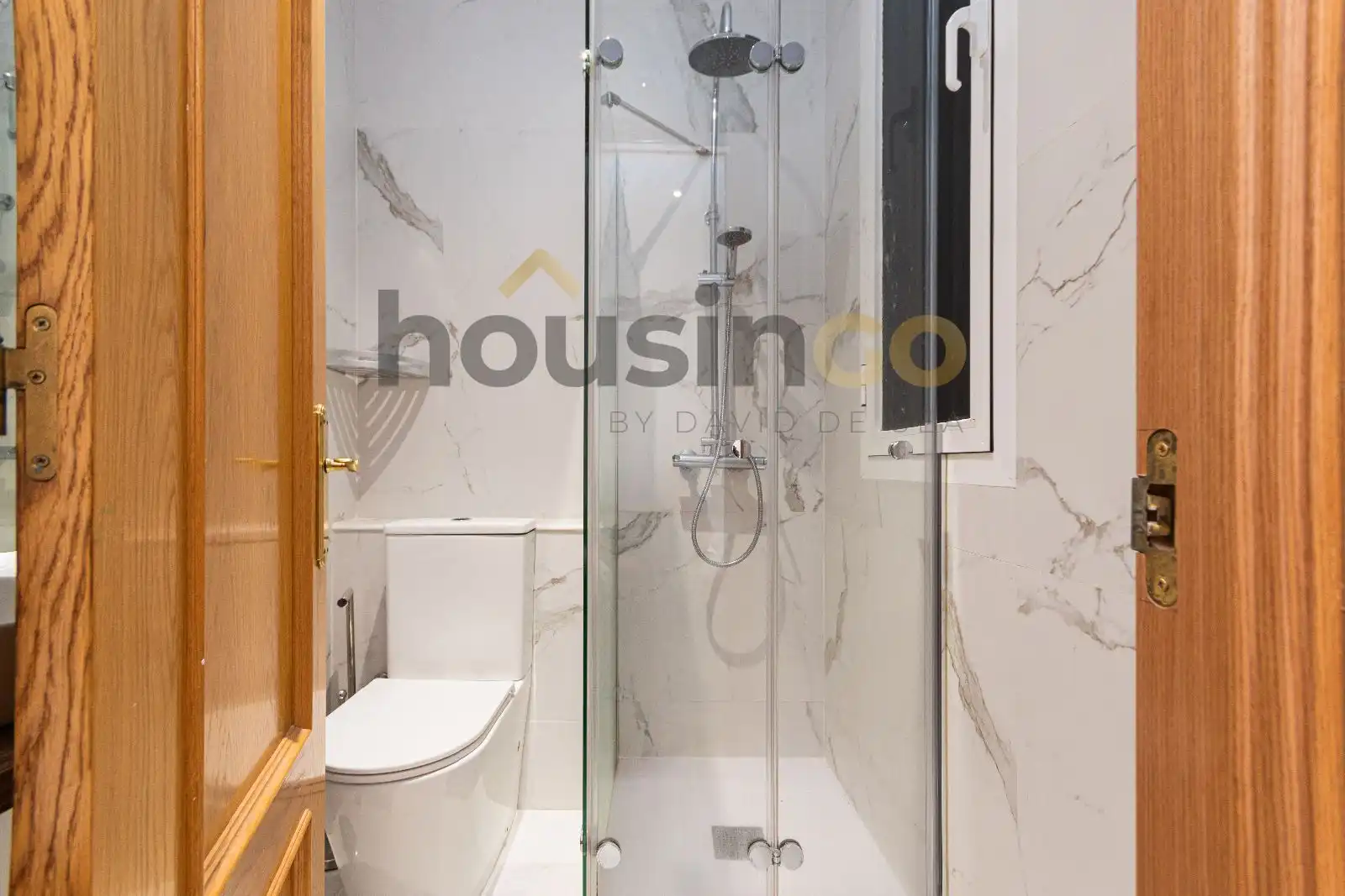 Badezimmer von Wohnung zur Miete in Madrid mit Klimaanlage, Heizung und Möbliert