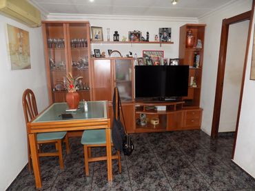 Appartamento con balcone in vendita a Ronda de Sant Antoni de Llefià