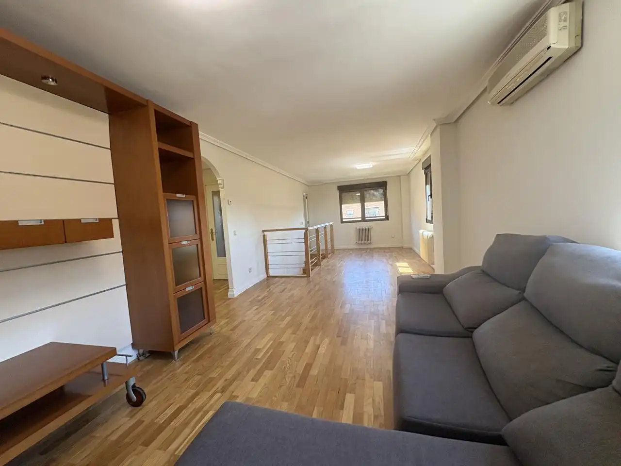 Wohnzimmer von Maisonette zum Verkauf in Madrid mit Heizung und Parkett