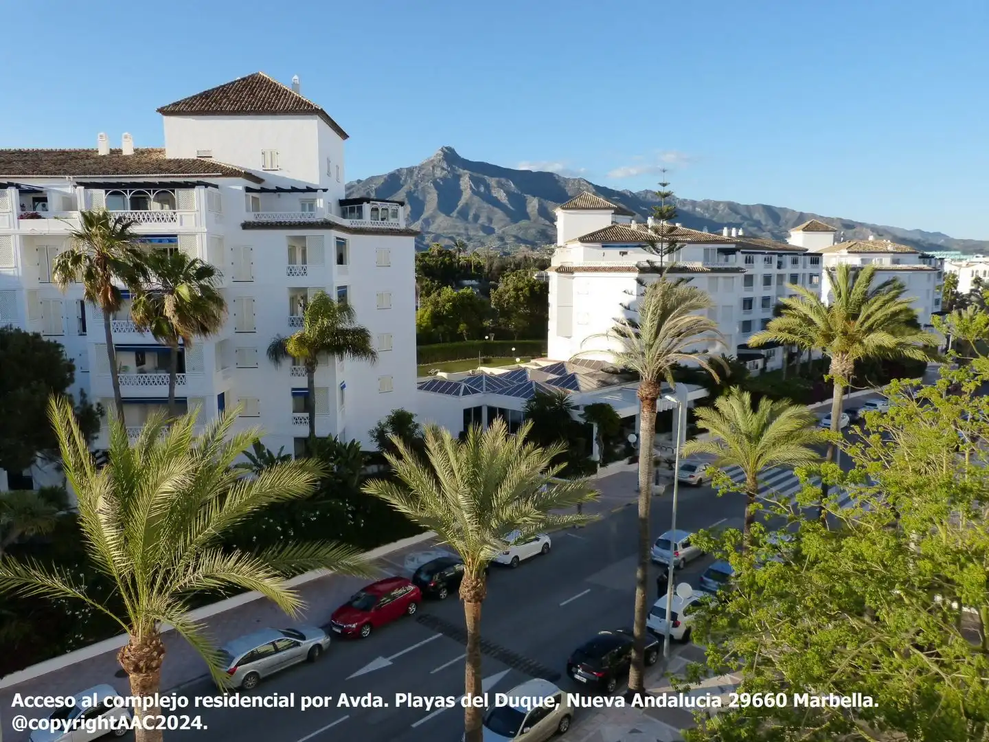 Pis amb piscina en venda a Avenida Playas del Duque, Nueva Andaluciía 29660 Marbella 3