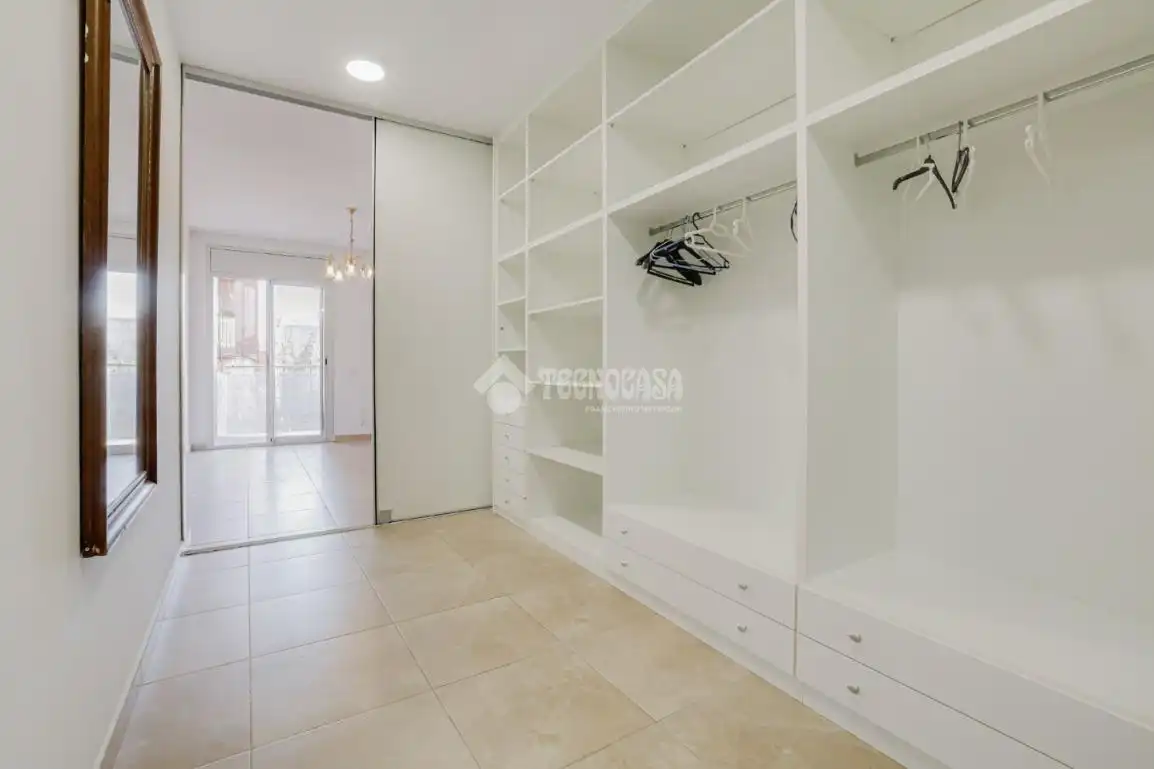 Piso con terraza en venta en Can Mas, imagen 16