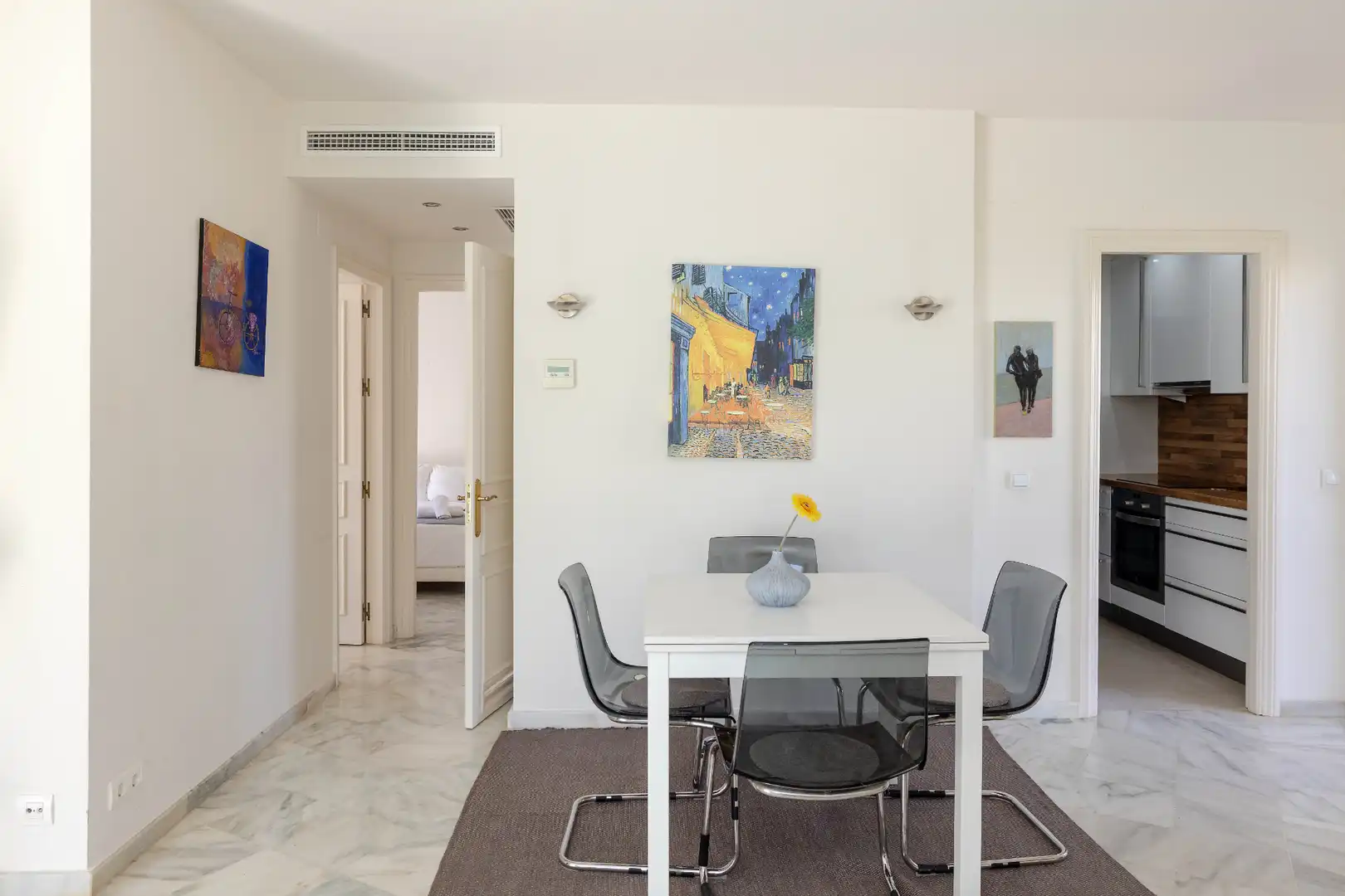 Dining room of Flat for sale in Marbella  with Air Conditioner, Heating and Terrace