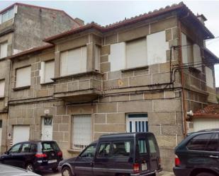 Vista exterior de Casa o xalet en venda en Vigo  amb Calefacció