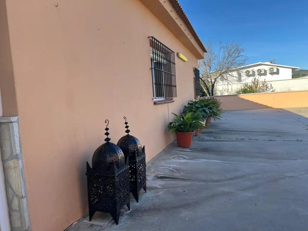 Vista exterior de Finca rústica en venda en Alhaurín de la Torre amb Terrassa, Traster i Alarma