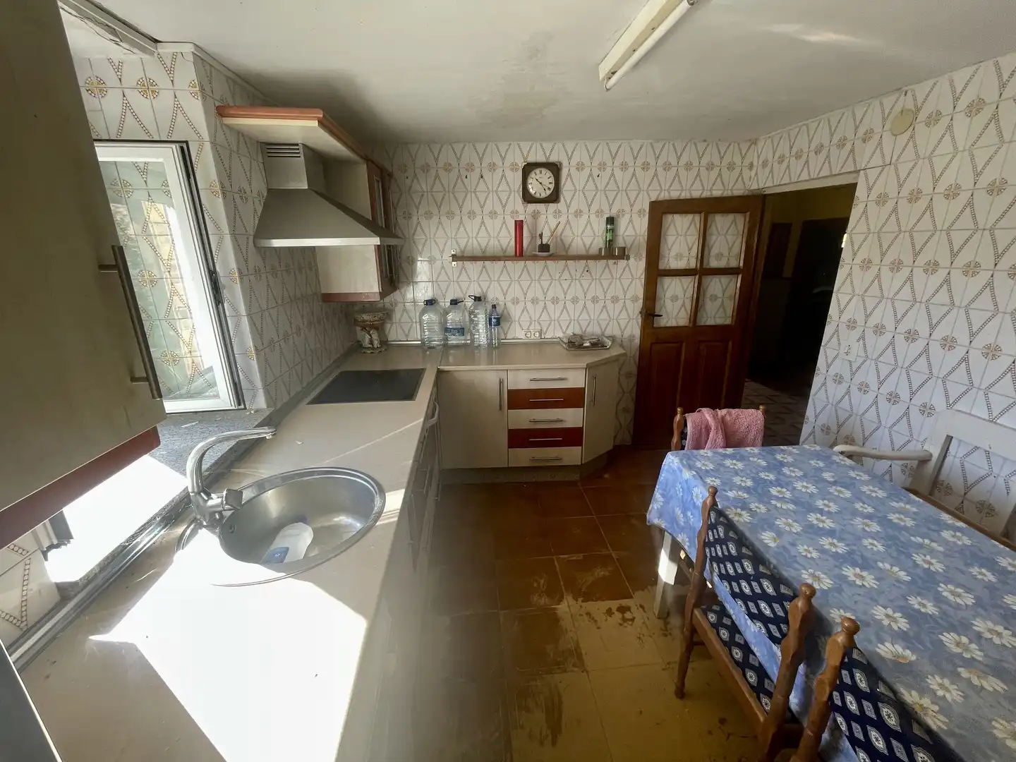 Küche von Haus oder Chalet zum Verkauf in Villaturiel mit Privatgarten und Abstellraum