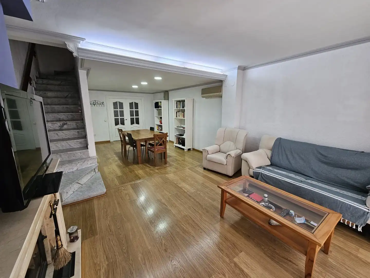 Sala de estar de Casa adosada en venta en Cambrils con Aire acondicionado, Terraza y Amueblado