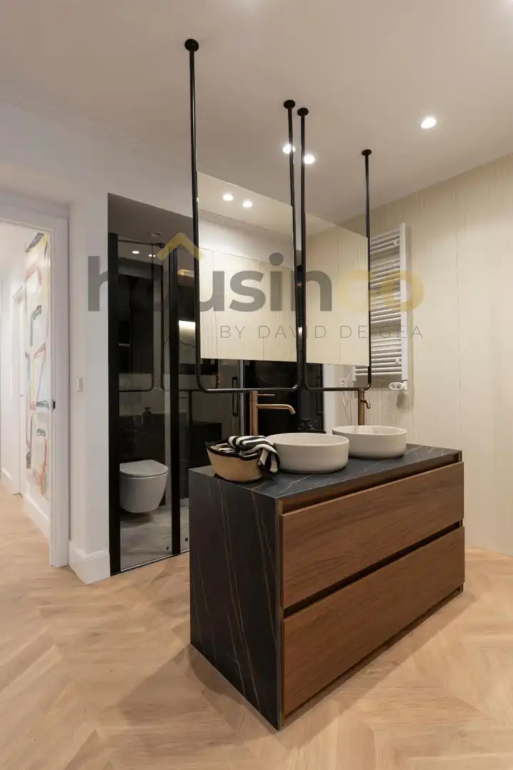 Baño de Piso en venta en Madrid con Aire acondicionado, Calefacción y Trastero