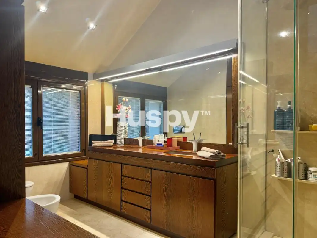 Bathroom of Houses for sale in Puerto de Galapagar - Las Cuestas