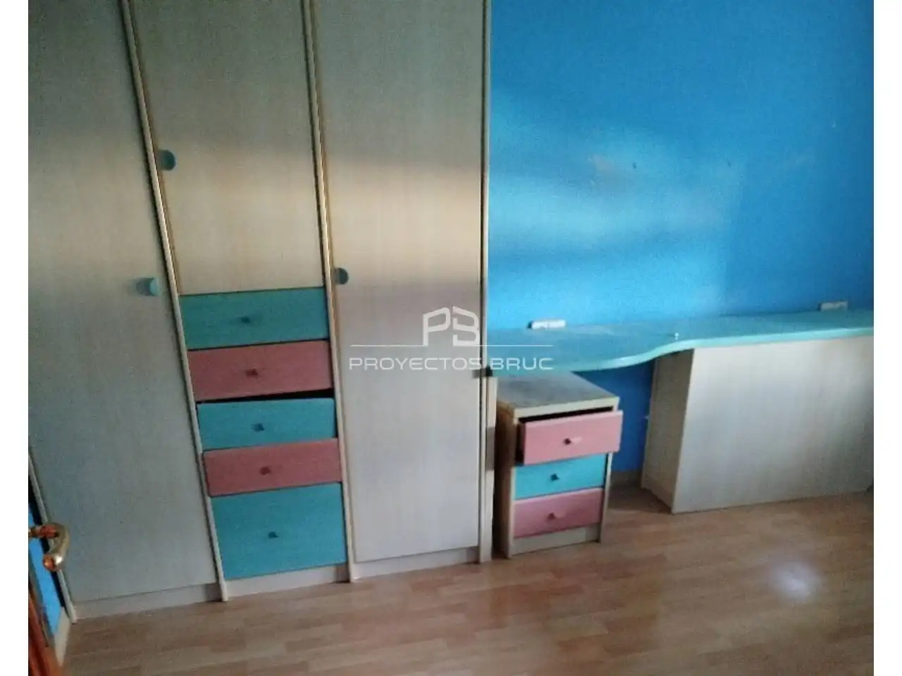Habitación de Casa o chalet en venta en Esparreguera
