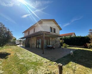 Exterior view of House or chalet for sale in Castellanos de Moriscos  with Swimming Pool