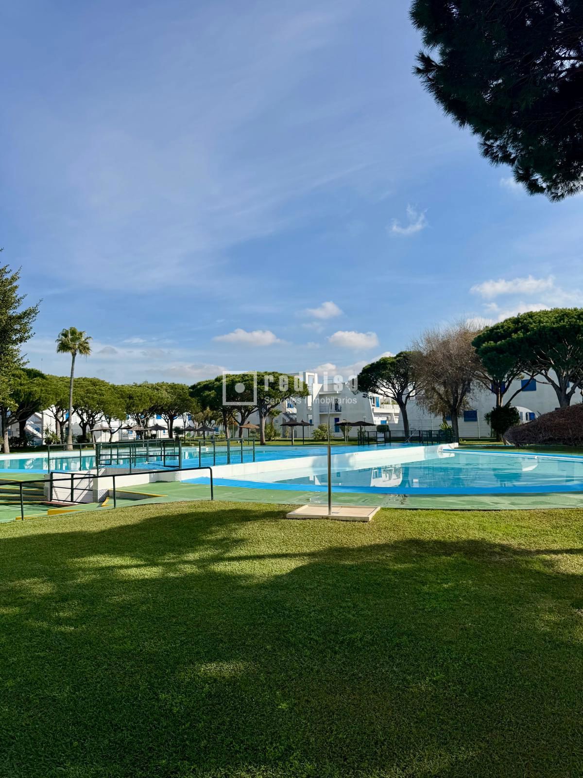 Swimming pool of Apartment to rent in Chiclana de la Frontera  with Air Conditioner, Private garden and Storage room