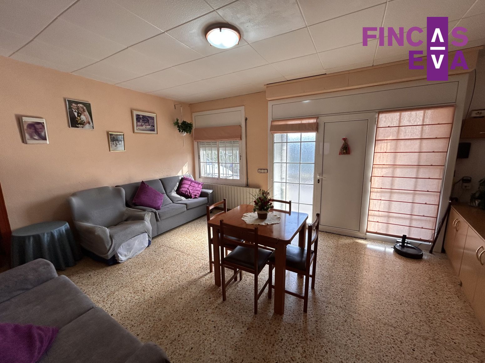 Living room of Single-family semi-detached for sale in El Pont de Vilomara i Rocafort  with Heating, Terrace and Storage room