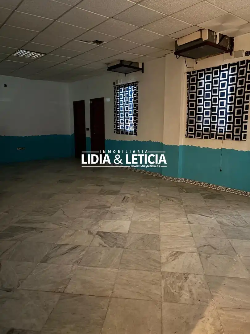 Local commercial à vendre à Mairena del Alcor, imagen 10