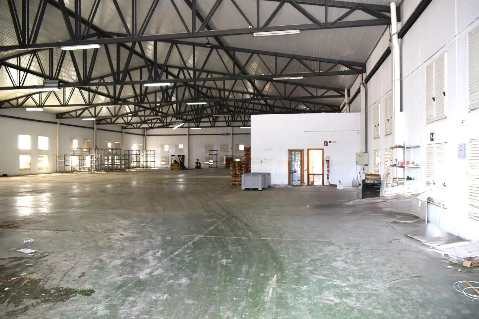 Industrial buildings for rent in Bullas