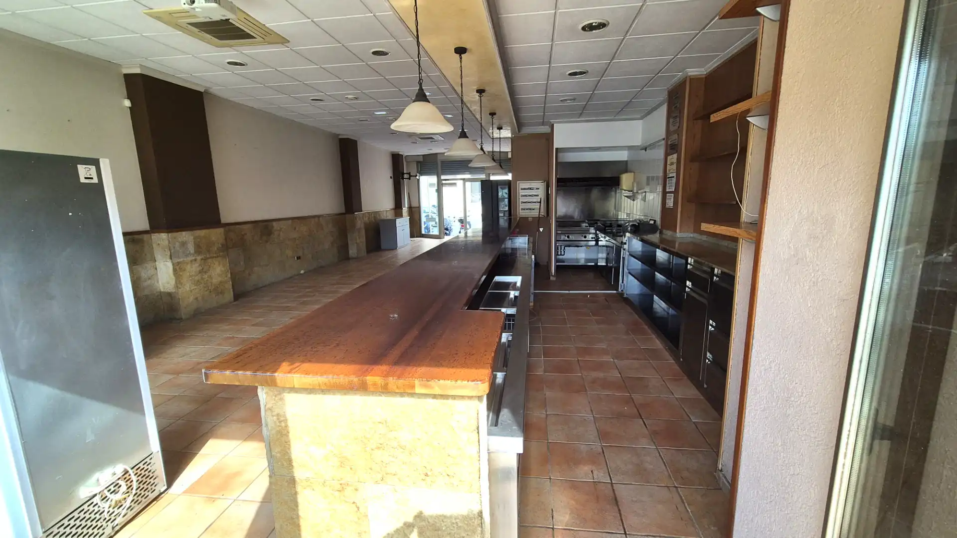 Local comercial en venda a Avinguda de la Pau, imagen 3