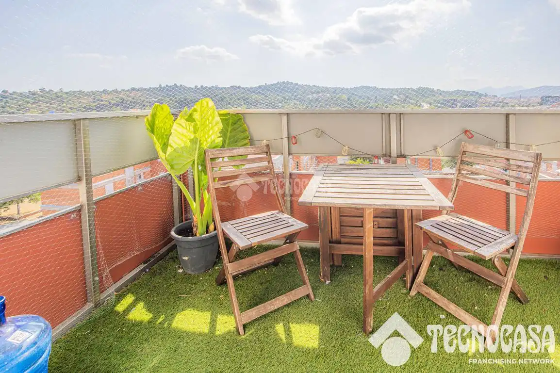 Terrace of Flat for sale in Terrassa  with Heating and Balcony