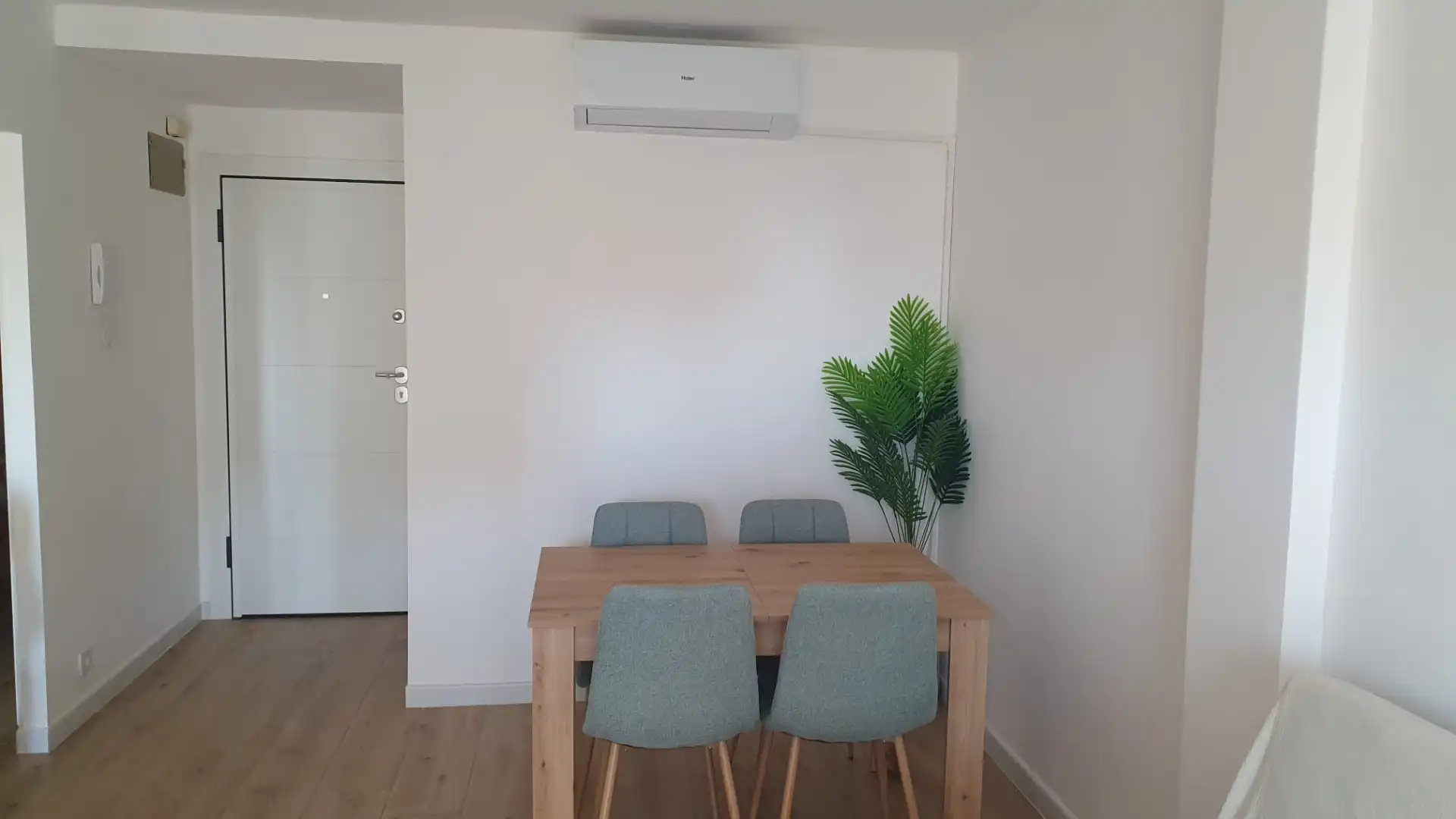 Comedor de Piso de alquiler en Alicante / Alacant con Aire acondicionado, Calefacción y Terraza