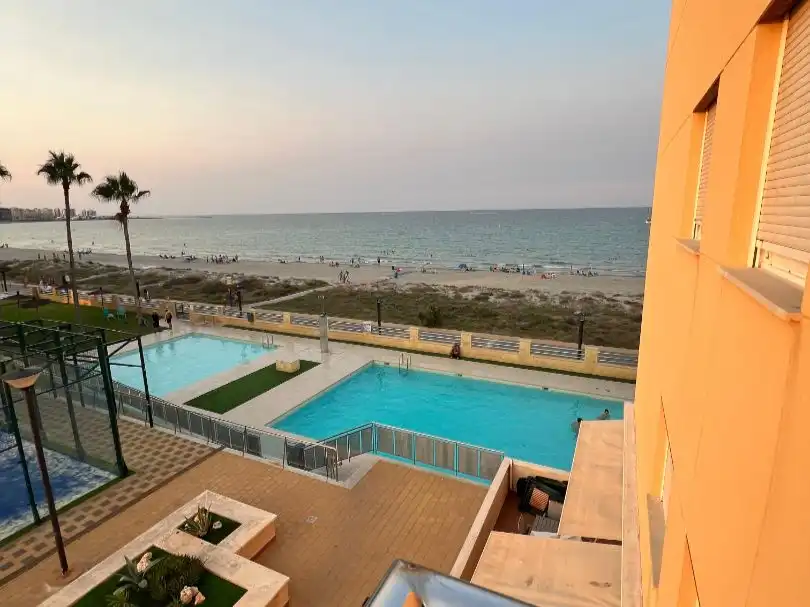 Apartament amb piscina en venda a Calle D 1-3, imagen 2