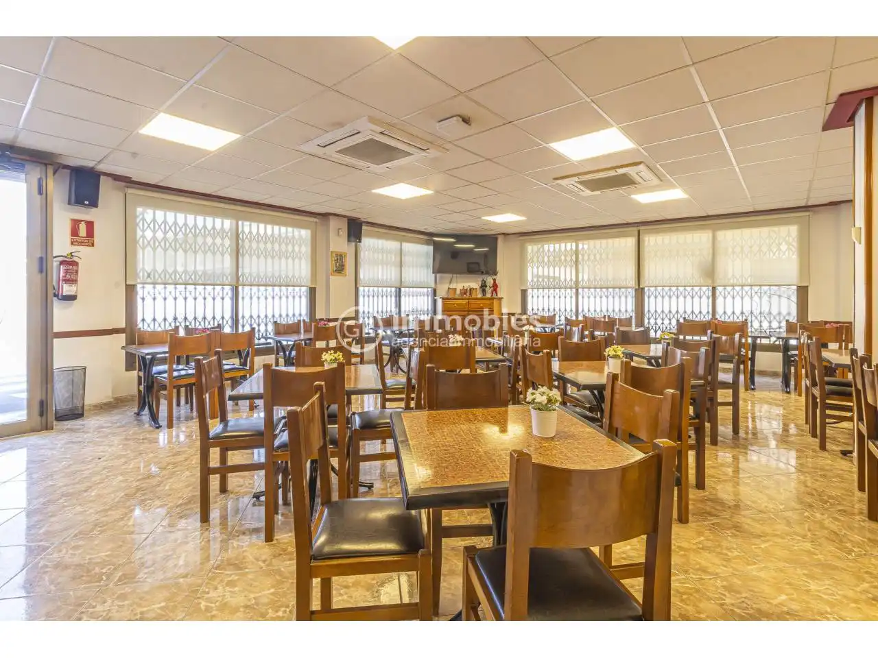 Business premises for transfer in Calle FADRINS