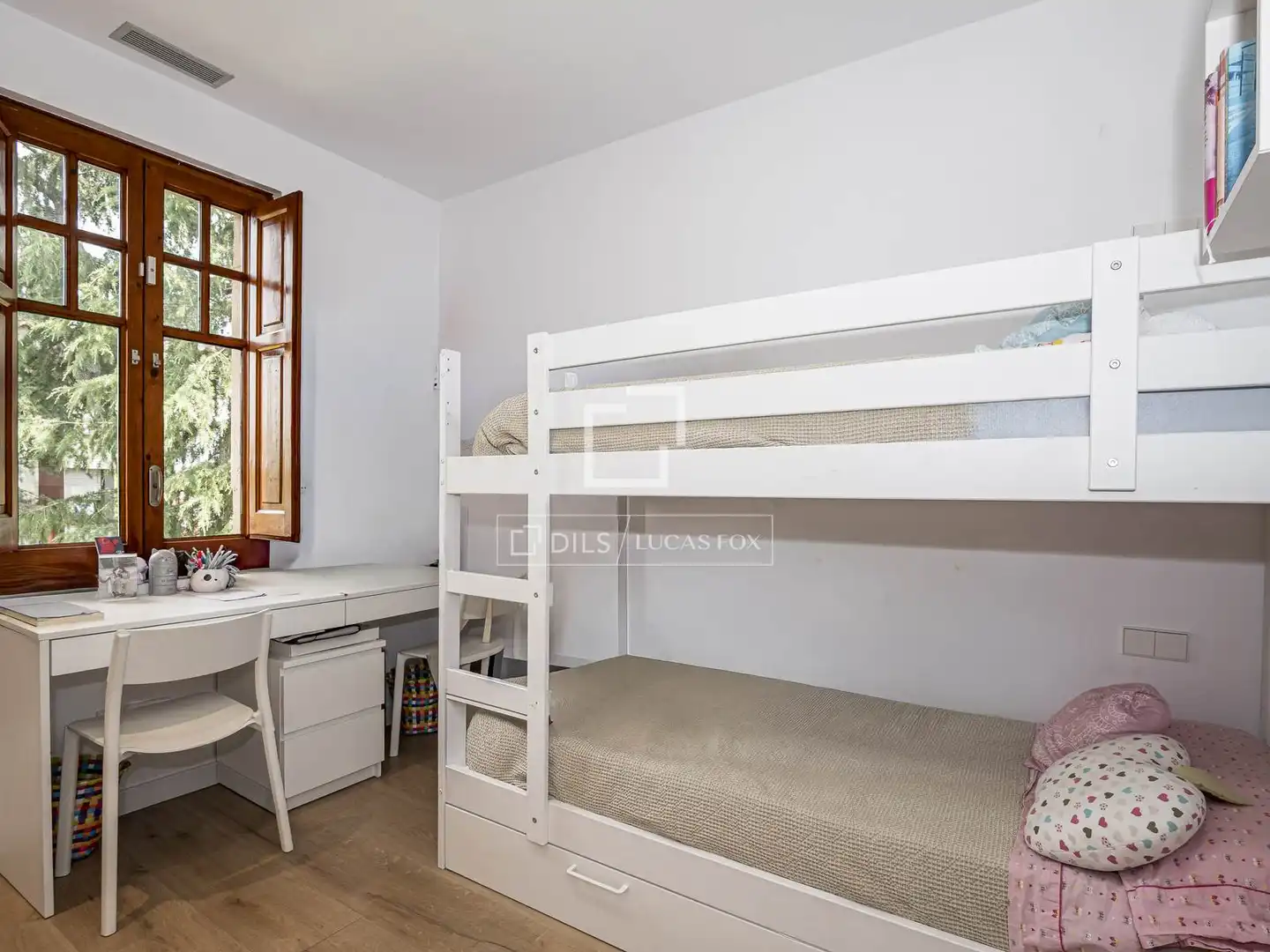 Dormitori de Casa o xalet en venda en Sant Cugat del Vallès amb Aire condicionat, Calefacció i Piscina
