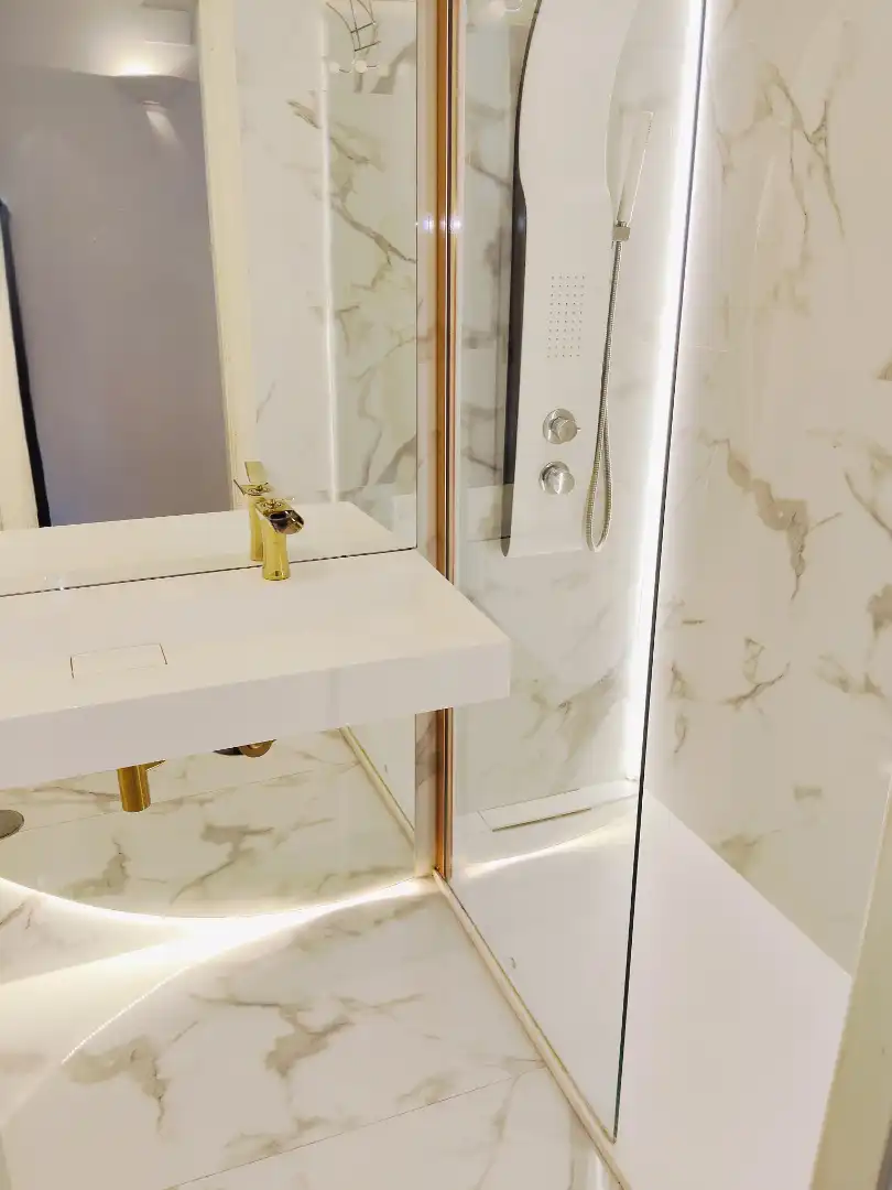 Baño de Dúplex en venta en Santander con Calefacción, Parquet y Amueblado