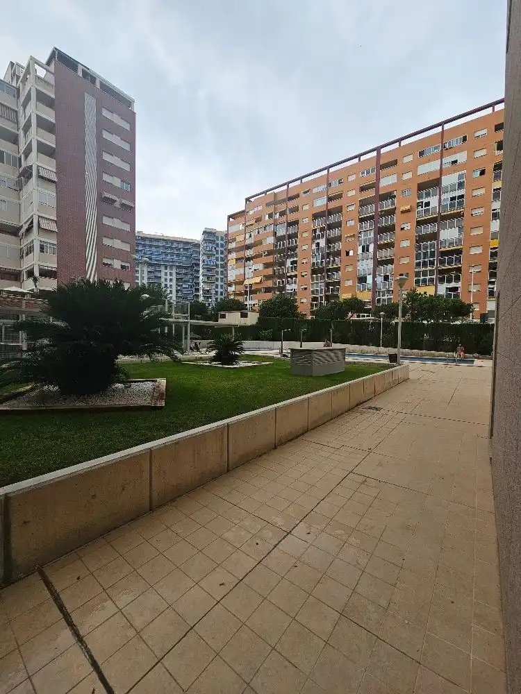 Flat for rent in Bulevar - Puerta Mítica