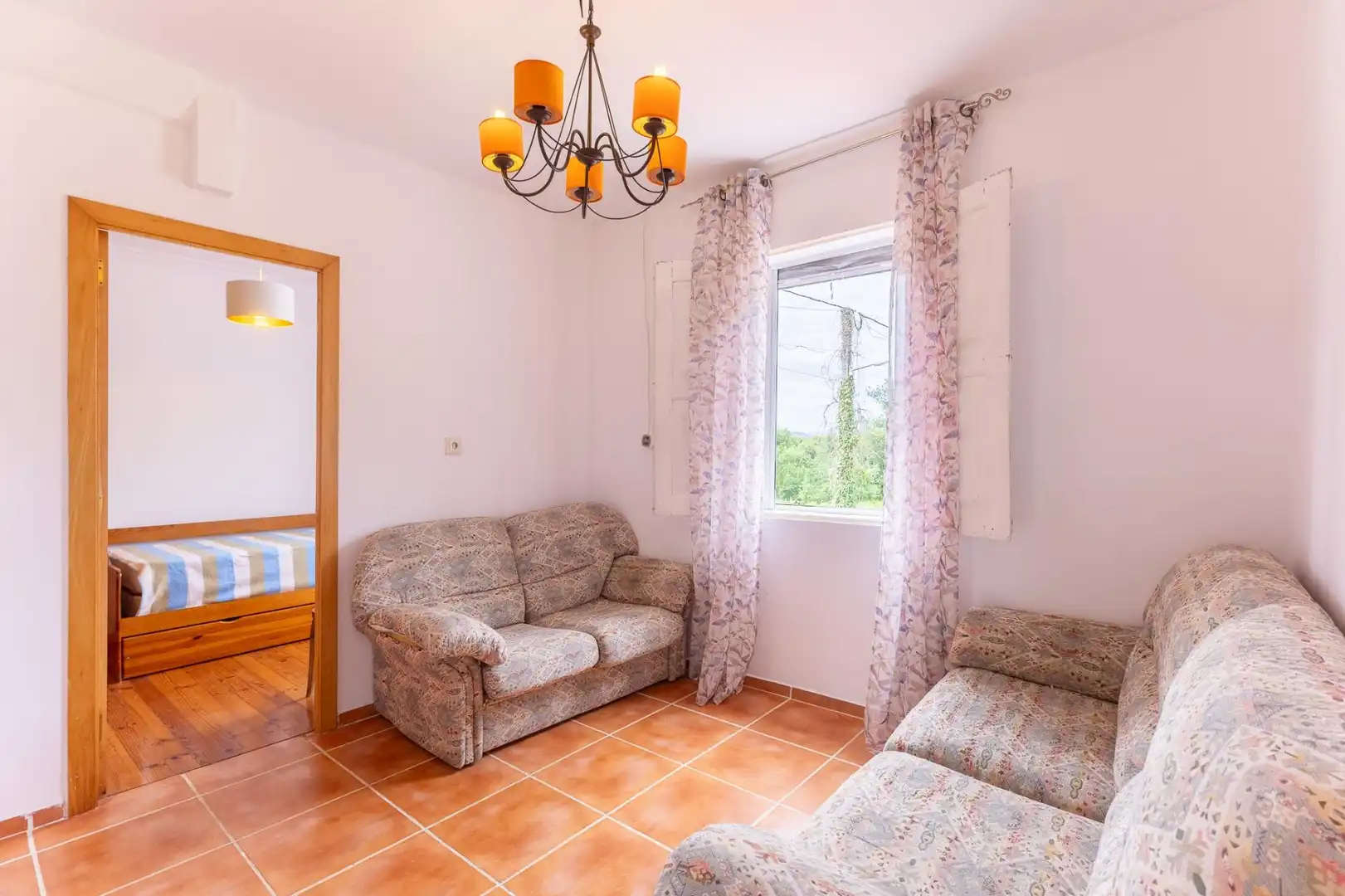 Sala d'estar de Finca rústica en venda en Salvaterra de Miño amb Aire condicionat, Calefacció i Jardí privat
