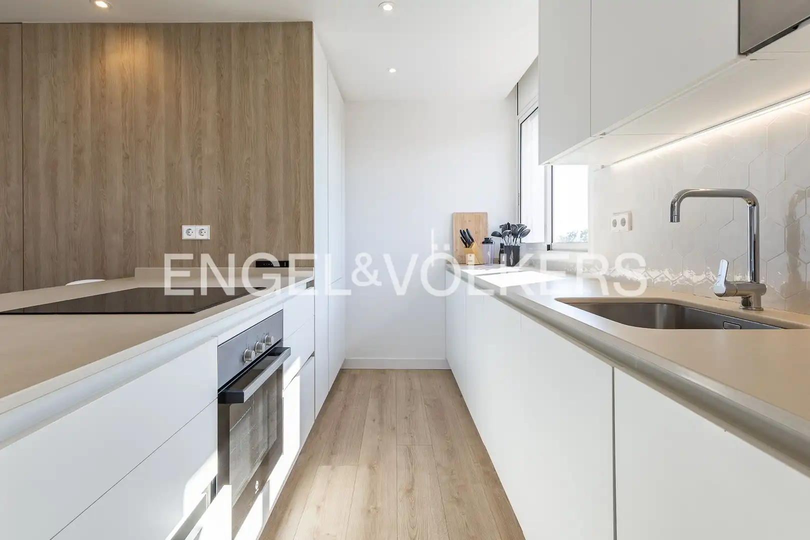 Cocina de Piso en venta en Sant Adrià de Besòs con Aire acondicionado, Calefacción y Parquet