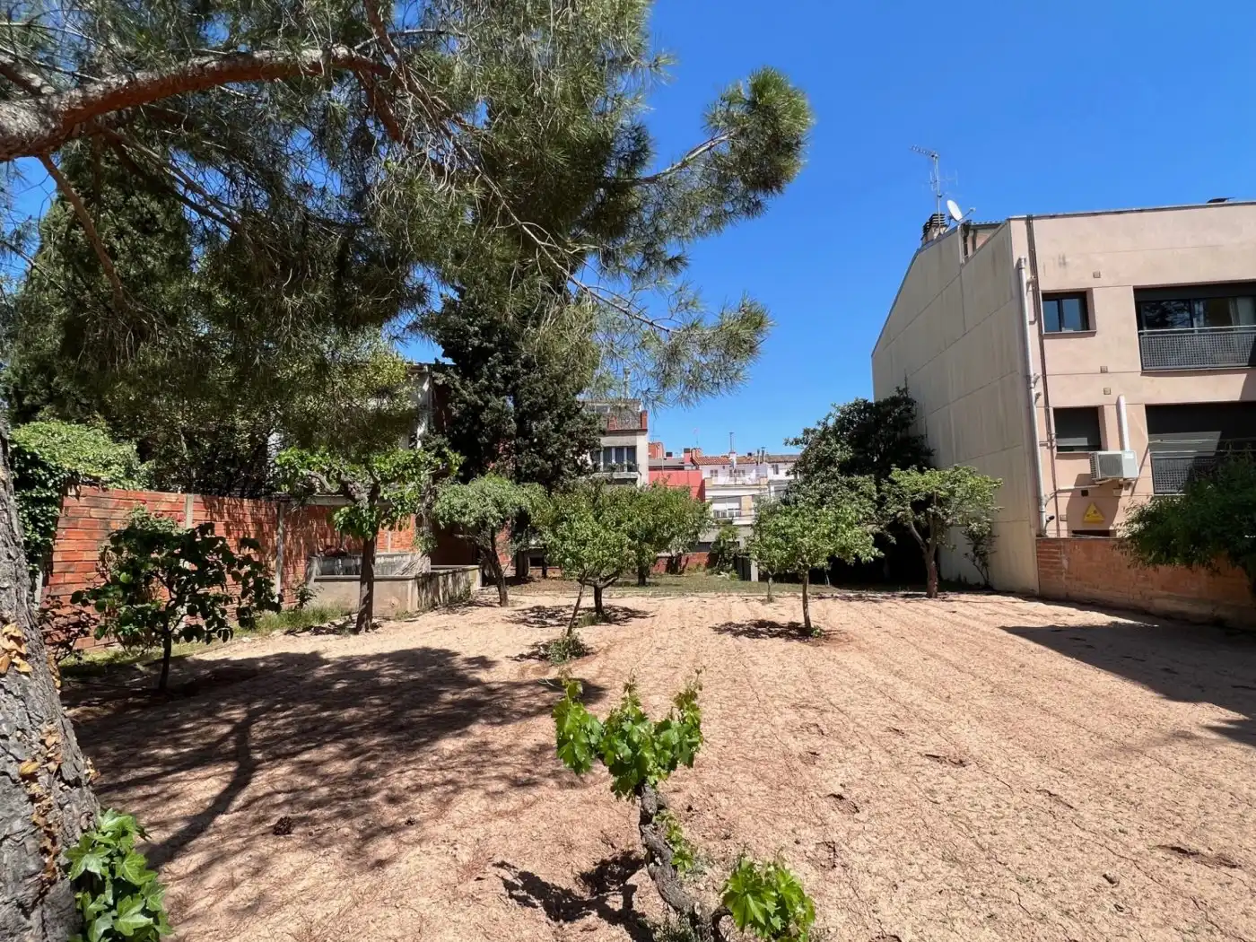 Wohnbaugrundstück zum Verkauf in Vilanova del Camí, imagen 4