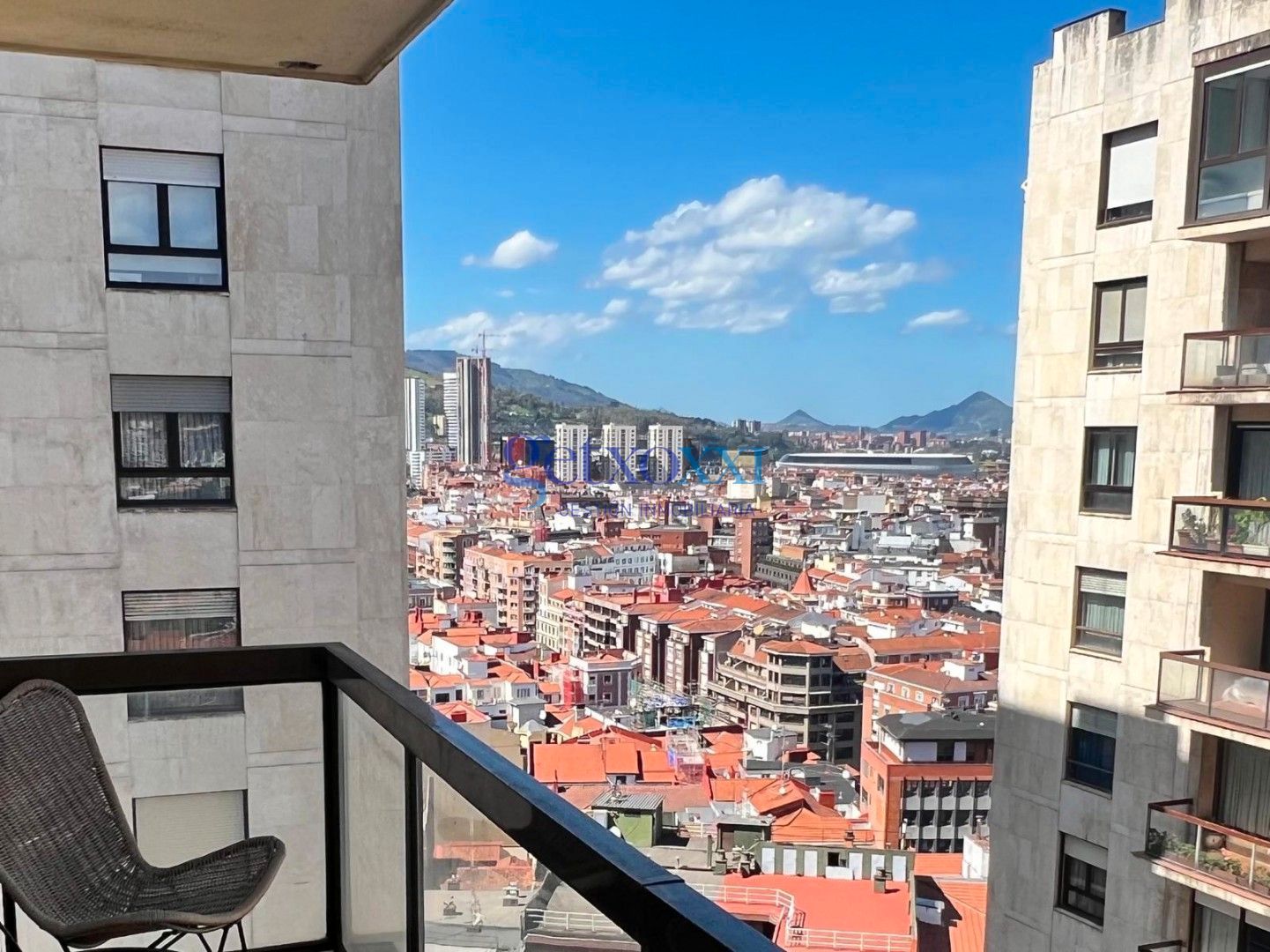 Exterior view of Flat for sale in Bilbao   with Terrace and Furnished