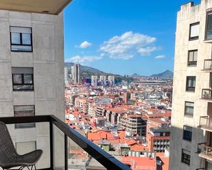 Exterior view of Flat for sale in Bilbao   with Terrace and Furnished