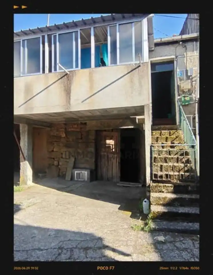 Exterior view of Houses for sale in San Cibrao das Viñas