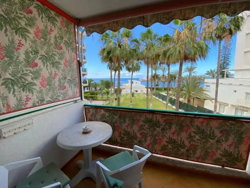 Appartement compact avec ascenseur à vendre à Los Cristianos