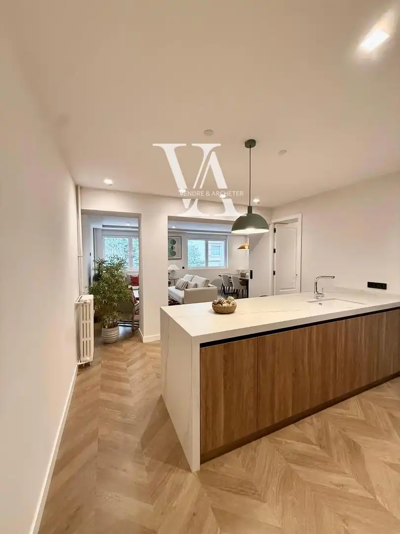 Flat with lift for sale in Doctor Castelo, imagen 4