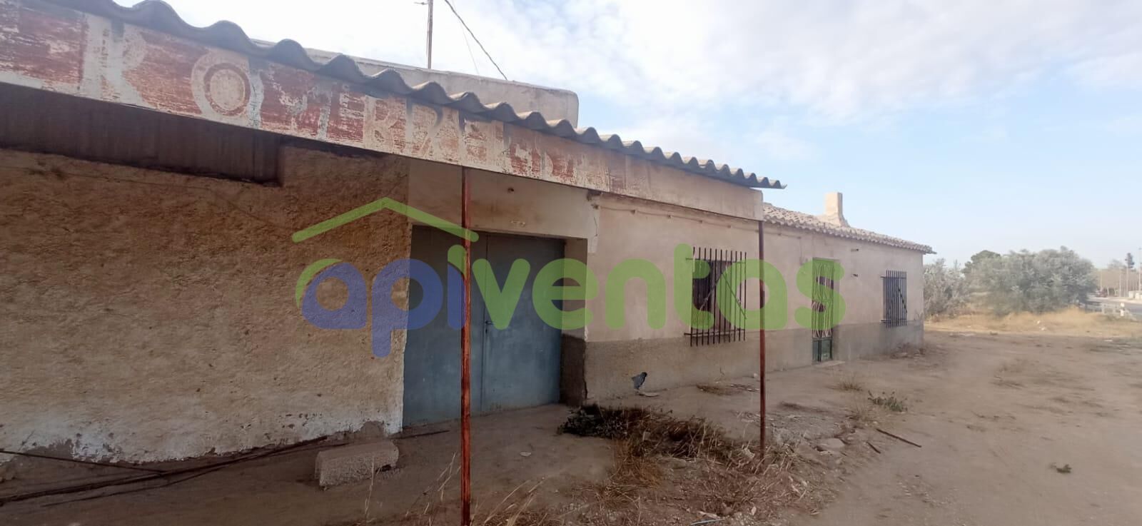 Vista exterior de Casa o xalet en venda en Lorca amb Jardí privat