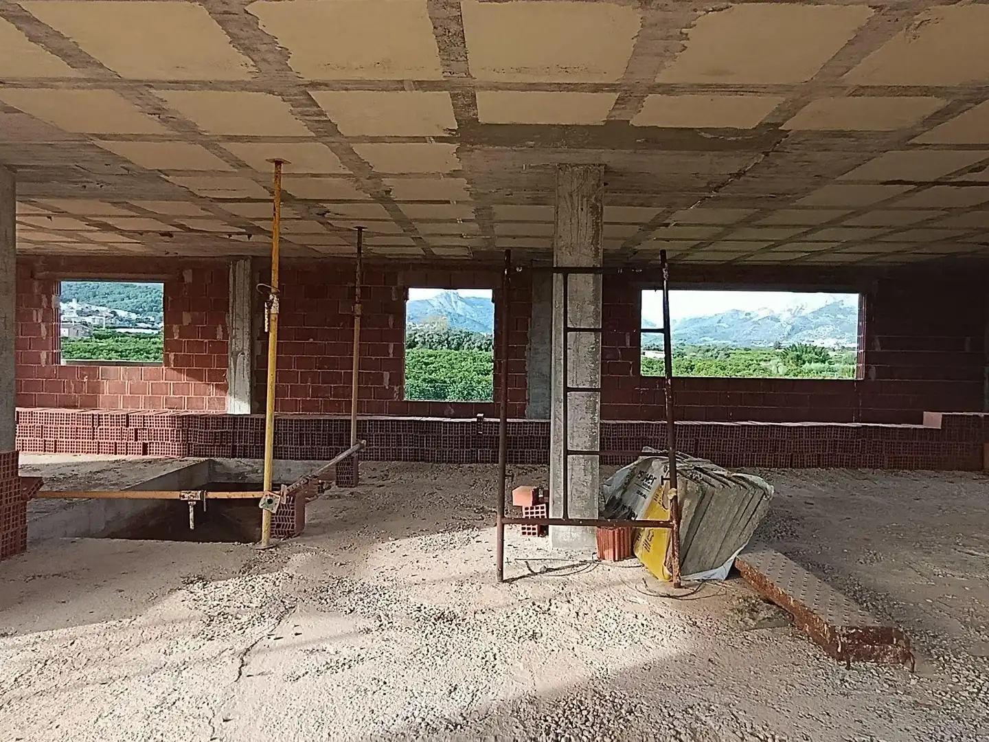 Finca rústica en venda en Benidoleig amb Jardí privat