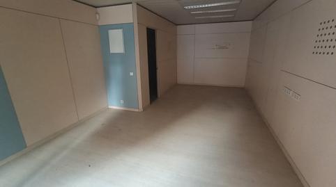 Photo 2 of Premises for sale in Carrer Segrià, Joc de la Bola - Camps d'Esports,  Lleida Capital