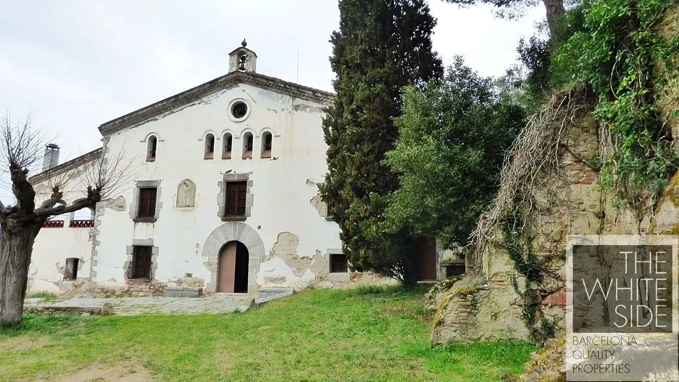 Vista exterior de Finca rústica en venda en La Roca del Vallès amb Jardí privat, Terrassa i Traster