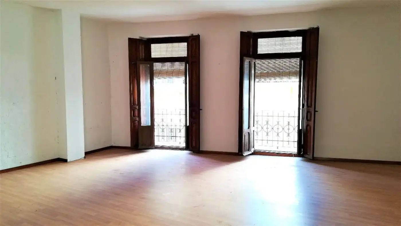 Casa amb terrassa en venda a Algemesí