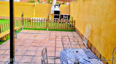 Foto 2 de Casa adosada en venta en Calle de la Mariblanca, Centro, Móstoles