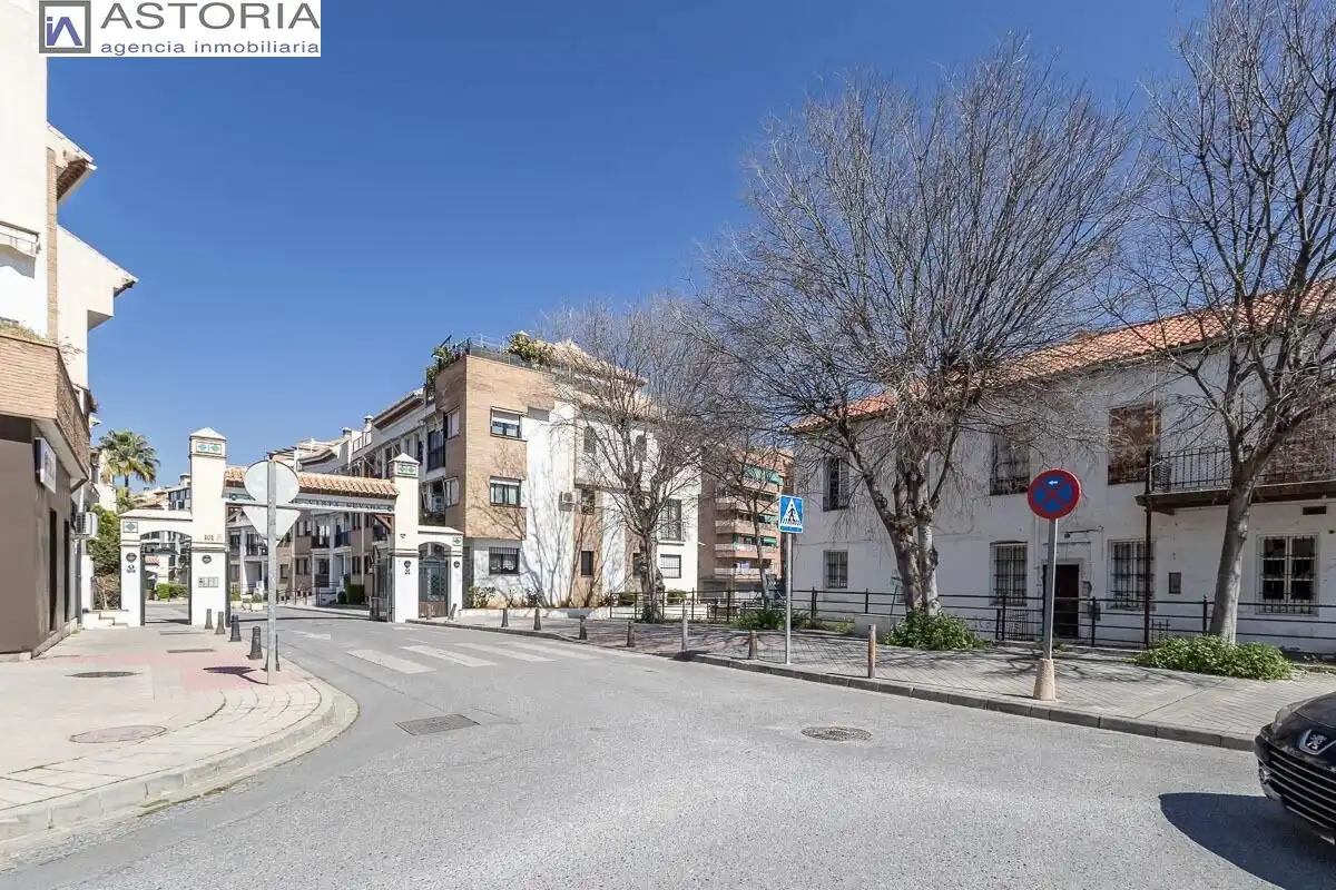 Parking à vendre à Avenida Avenida Fernando de los Ríos, imagen 2