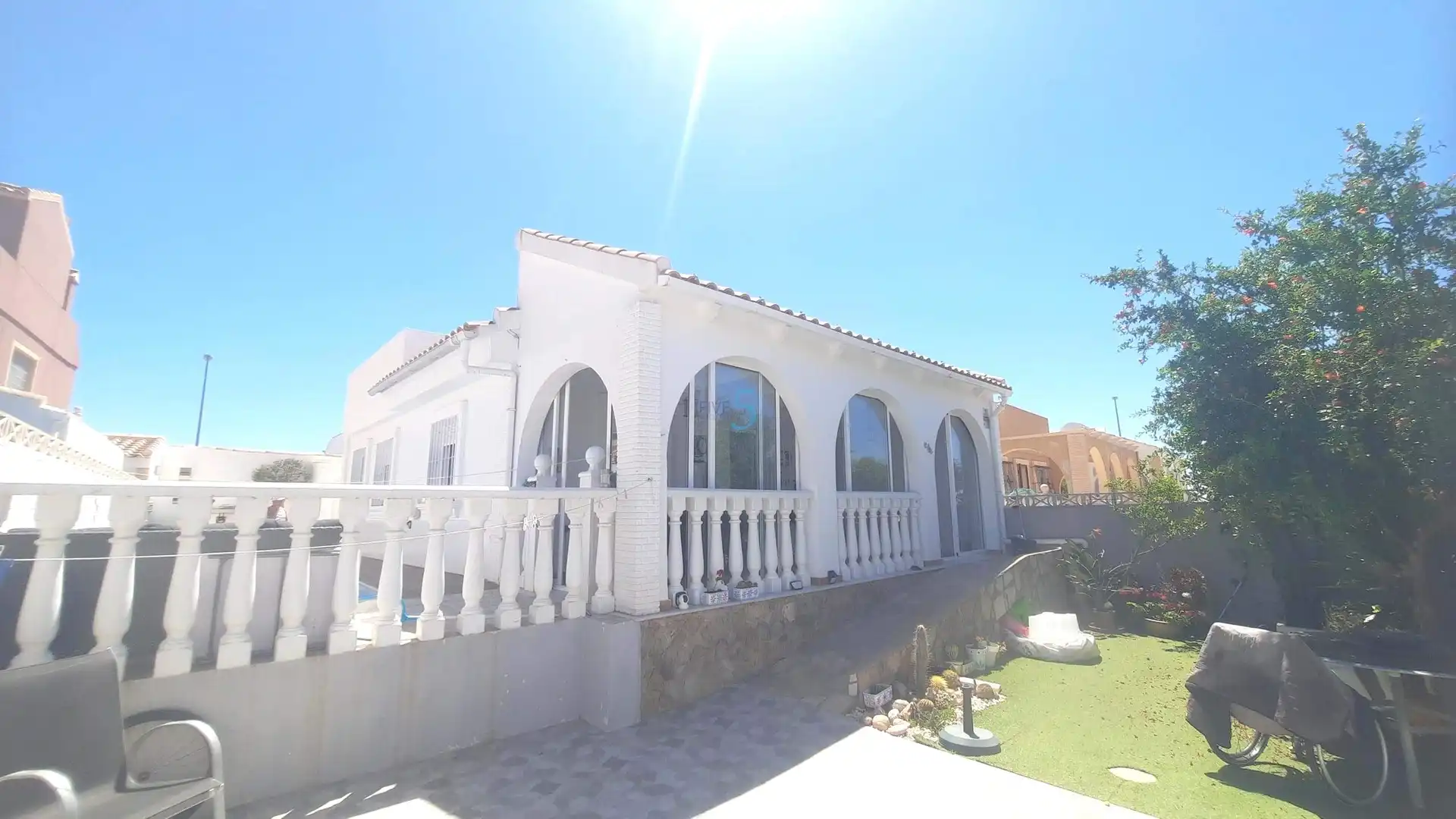 Außenansicht von Haus oder Chalet zum Verkauf in Murcia mit Klimaanlage, Heizung und Terrasse